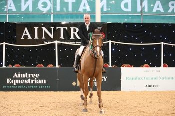 Logan Creighton scores victory in the UNIBED – High Performance Equine Bedding Winter Grades B&C Qualifier at the AW Jenkinson Winter Classic at Aintree International Equestrian Centre Logan Creighton scores victory in the UNIBED – High Performance Equine Bedding Winter Grades B&C Qualifier at the AW Jenkinson Winter Classic at Aintree International Equestrian Centre
